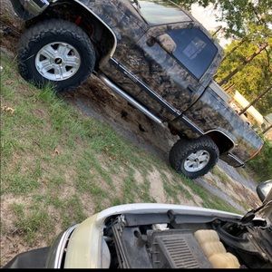 Meet your Posher, Hunter